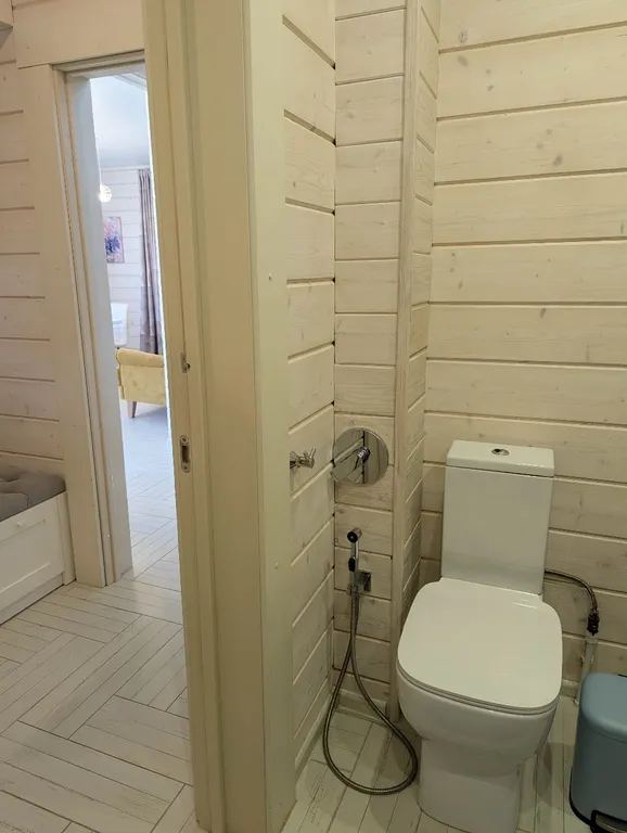 Дом рядом со склонами