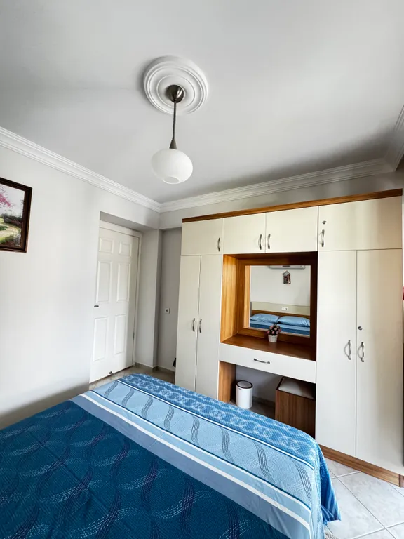 Уютная квартира с видом на бассейн в Оваджике у моря