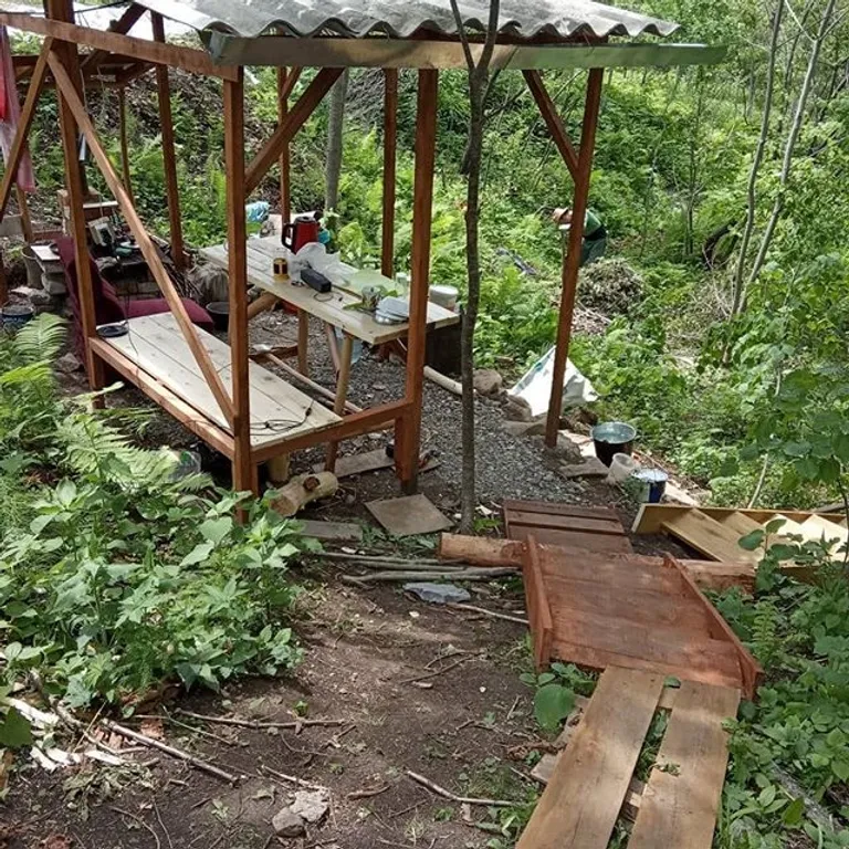 Домик путешественника у моря