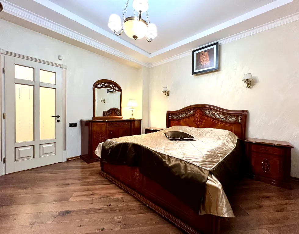 Трёхкомнатные апартаменты премиум-класса в самом центре