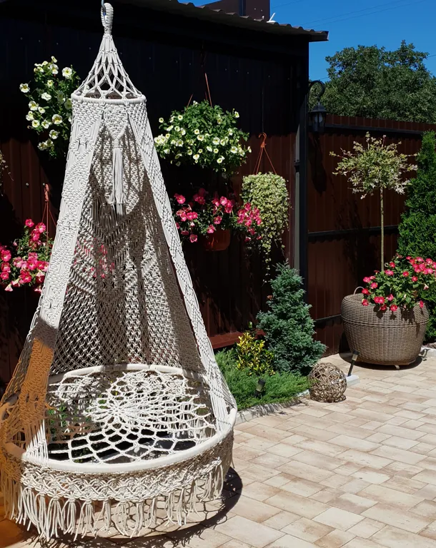 Домик с бассейном на Фиоленте со своей территорией