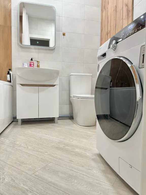 Апартаменты возле парка с озером