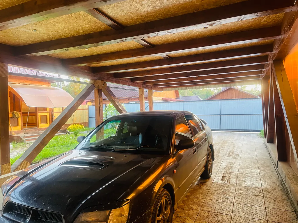 Дом в лесном массиве с закрытой территорией