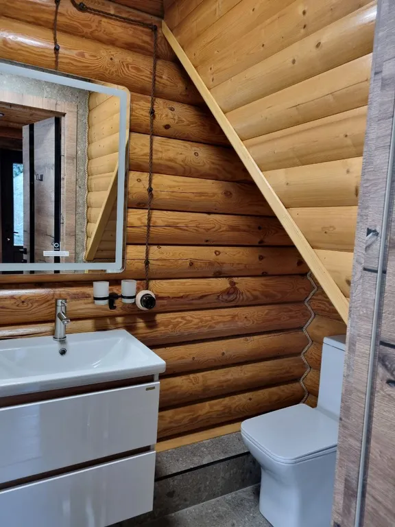 Коттедж с личным термальными бассейном и баней в центре Мостовского