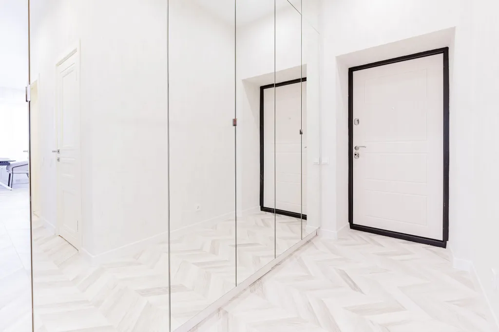 Евротрешка с панорамными окнами