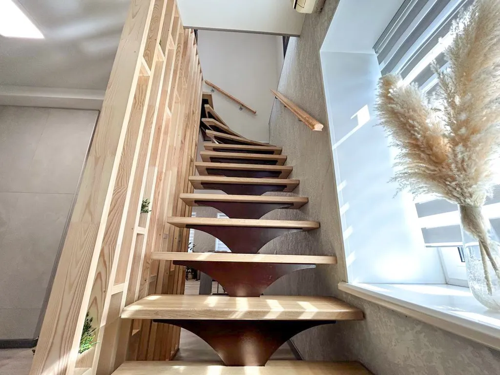 Дом у набережной