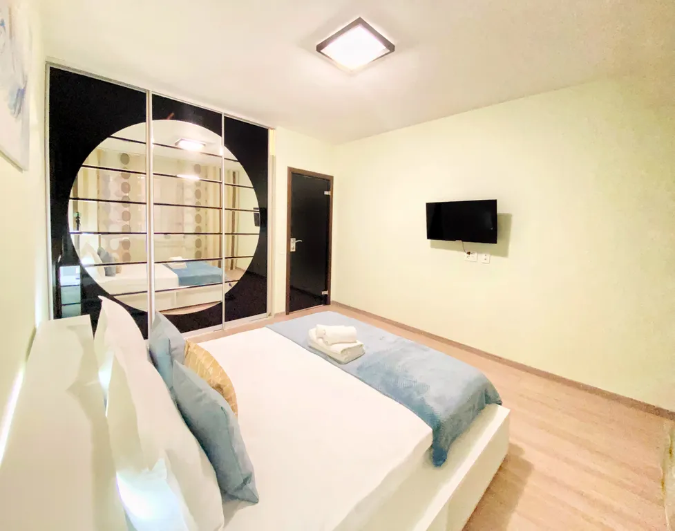 Стильная 3к квартира Апарт-Комфорт с джакузи в Центре