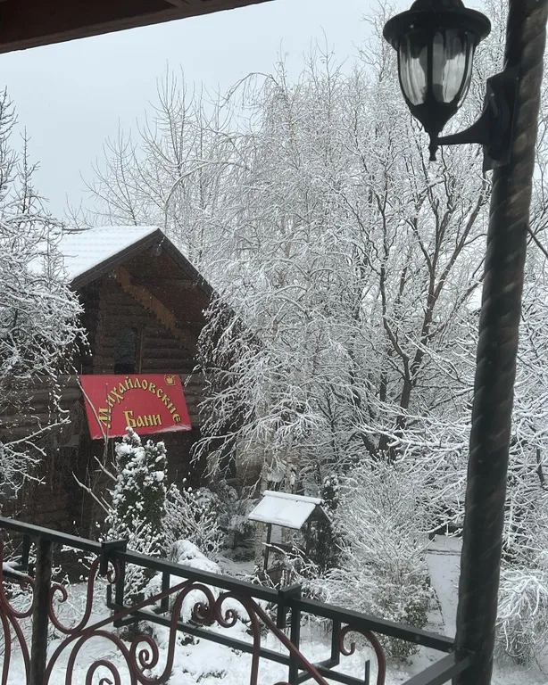 Гостиница с садом и баней