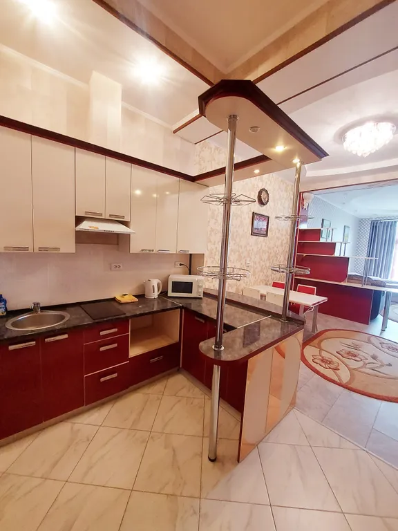 Апартаменты рядом с Приморским пляжем