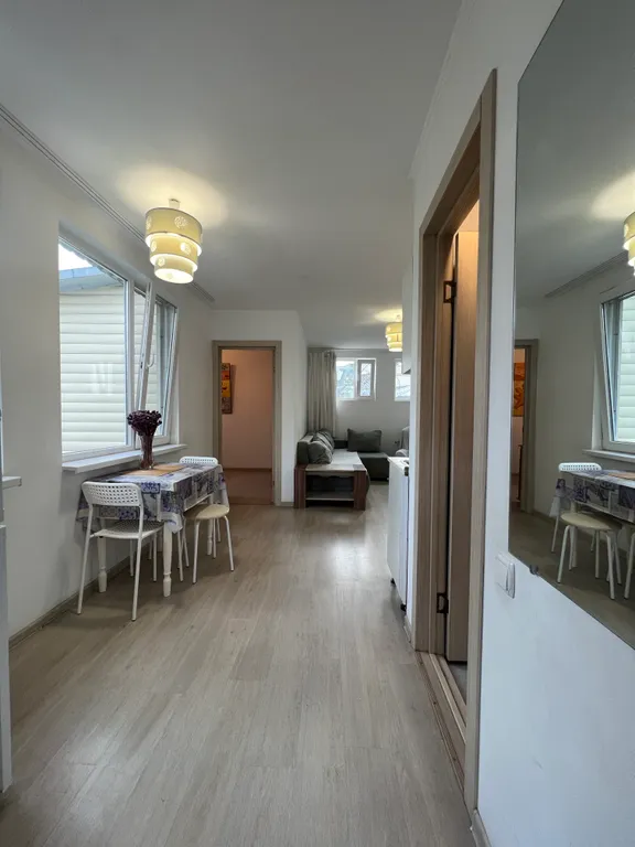 Двухкомнатная квартира в центре возле Массандровского пляжа