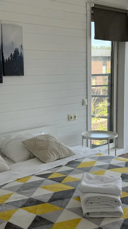 Коттедж Большой семейный дом с панорамными окнами у леса и озера — Семеновское