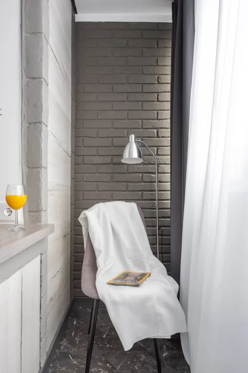 Уютная студия с дизайнерским ремонтом