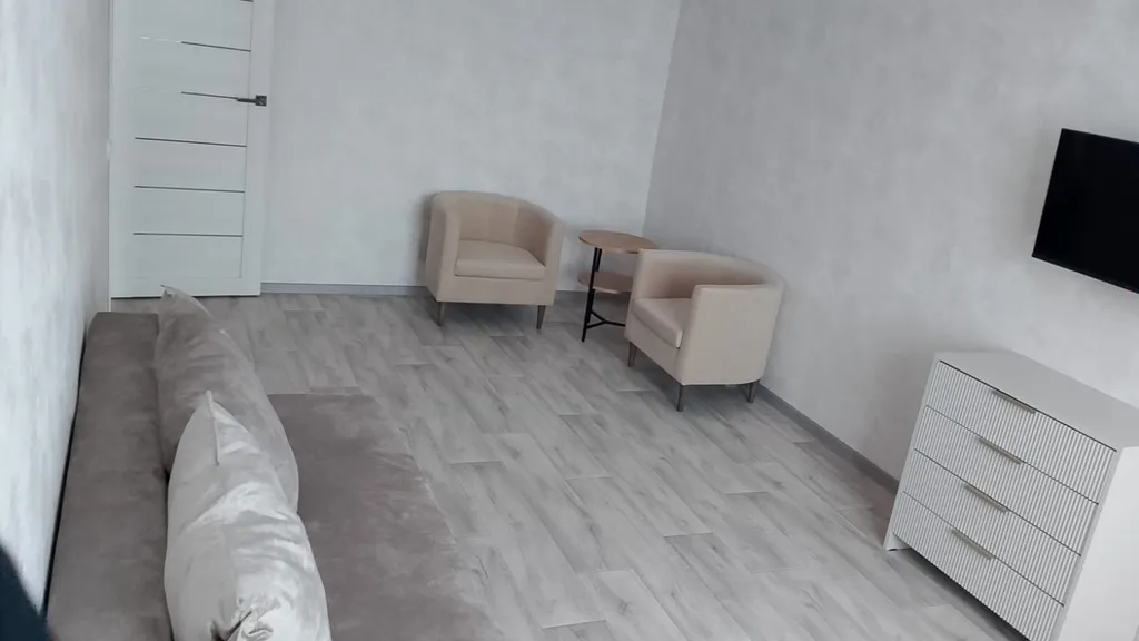 Квартира Уютная квартира у жд вокзала — Омск