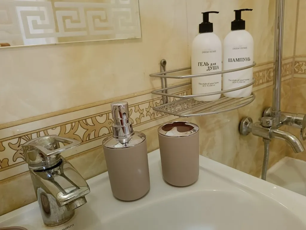 Двушка рядом с тц ярмарка и вокзалом