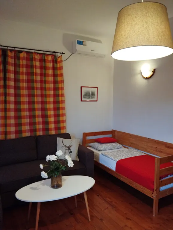 2х комнатная квартира Апартаменты Тихий уголок