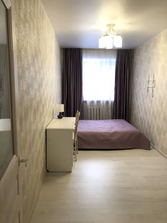 Квартира с 2 отдельными спальнями и кухней-гостиной, рядом с Елкой