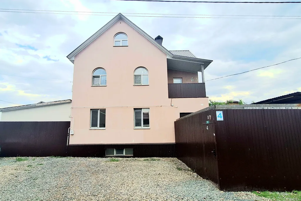 Аренда коттеджа для отдыха с теплым бассейном, сауной, бильярдом