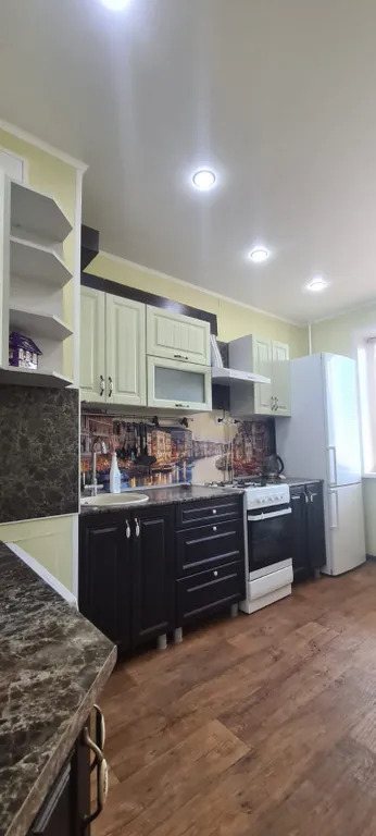 4-комнатная Квартира