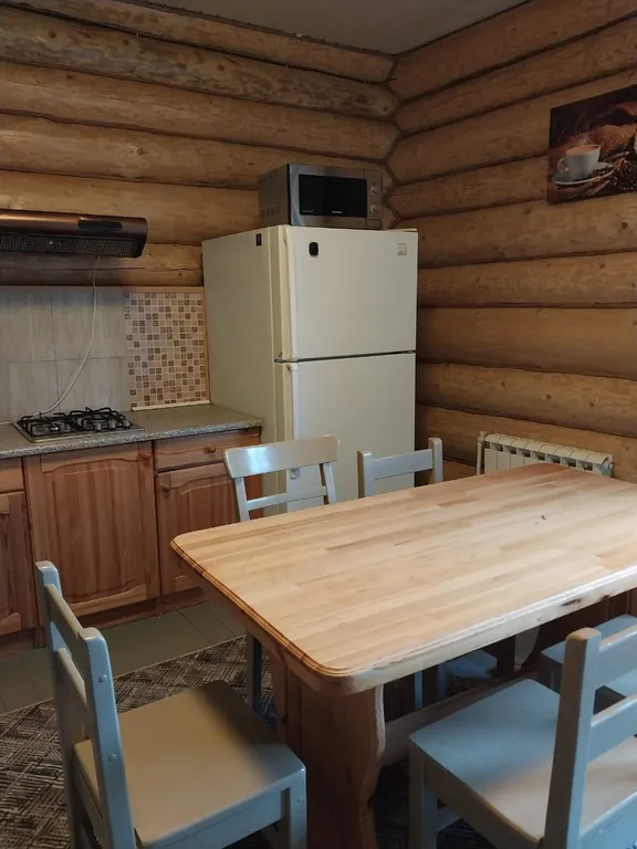 Комфортабельный 2-х этажный коттедж на 1 линии о. Селигер