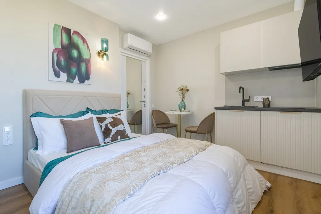 Квартира Квартира Дизaйнeрcкая студия рядом с Инновациoнным цeнтpoм Cколково — Новоивановское