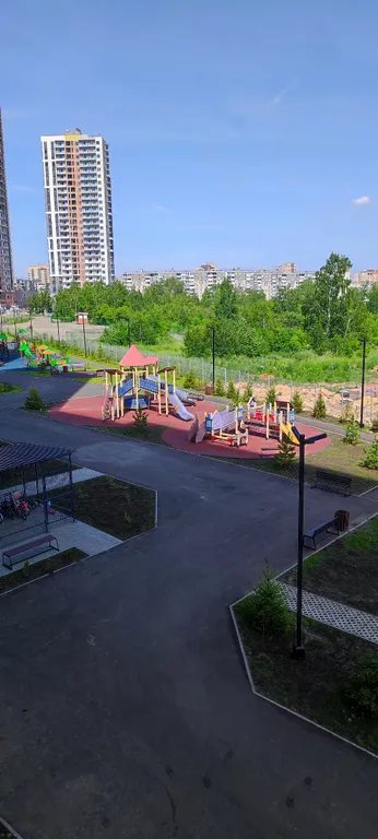 Комфортная студия рядом с ЛА Трактор