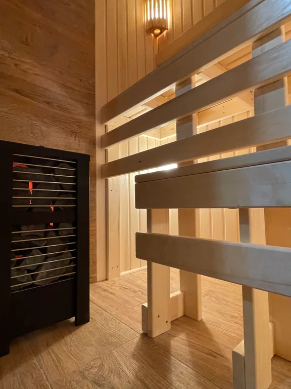 Коттедж Дом отдыха с сауной на горке — Иваново (Ленинградская область)