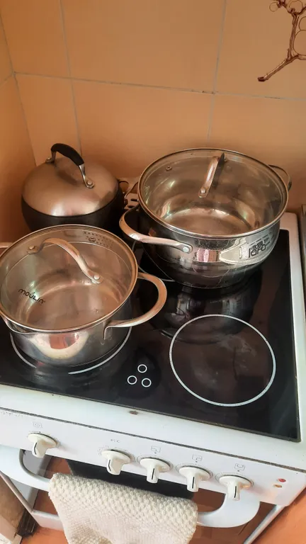 Уютная 2х комнатная квартира в центре города с кондиционером и балконо