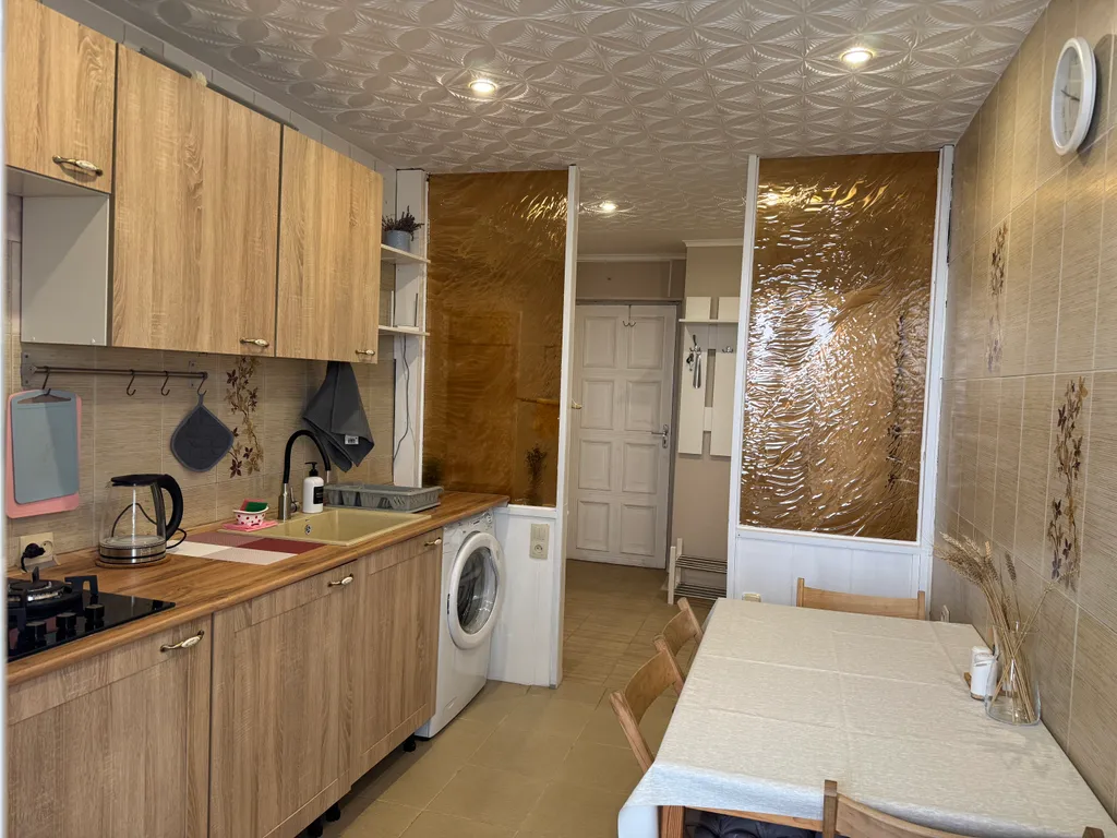 Квартира Квартира с видом на море и горы в 15 минутах до пляжа — Геленджик