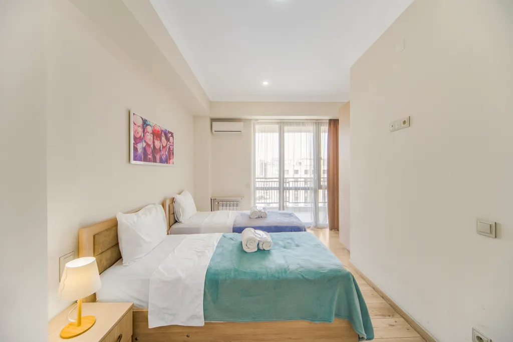 Квартира с 2 спальнями в новостройке в центре города