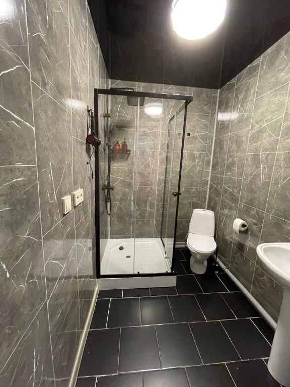 Загородный дом с беседкой