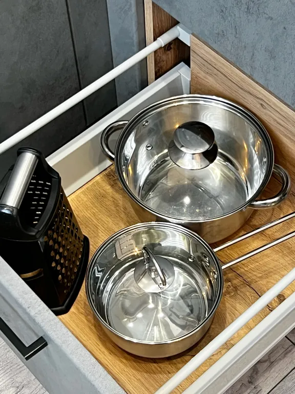 Kраcивaя тёплaя кваpтирa в центрe на развязке к Главным Заводам города