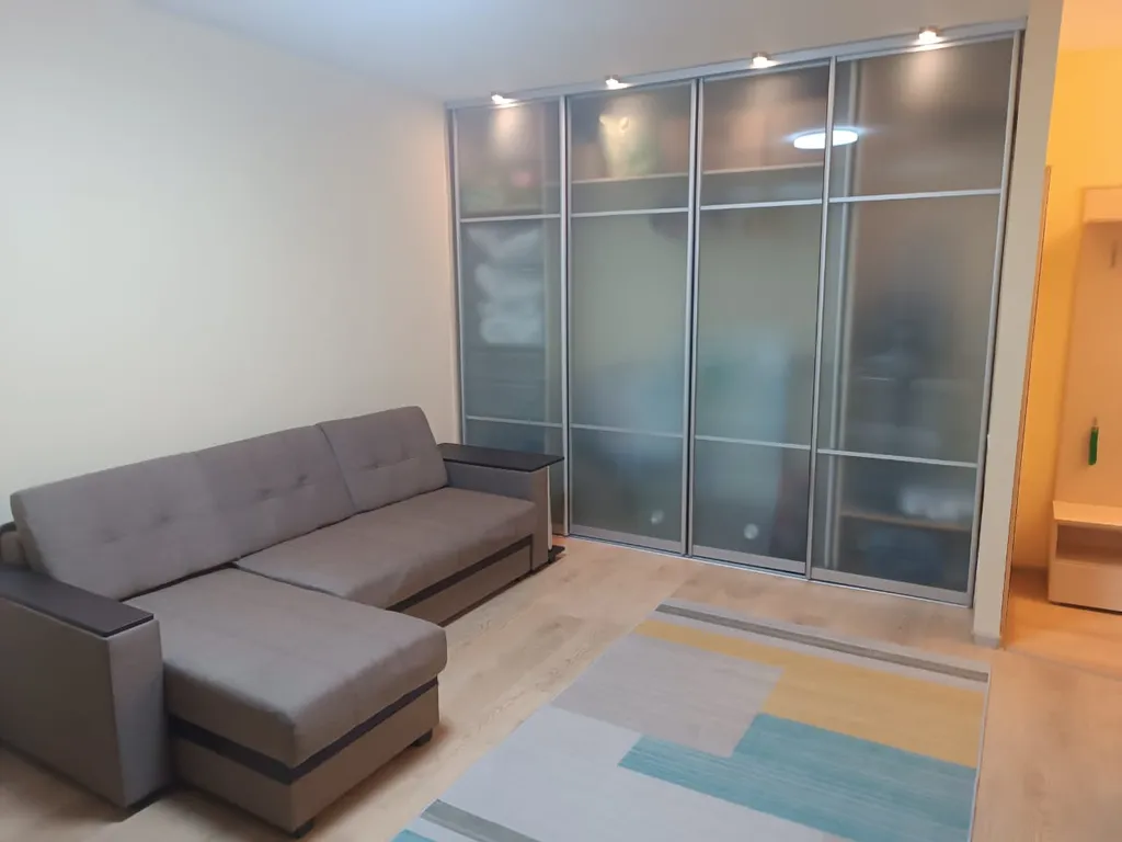 Уютная квартира-студия в тихом центре