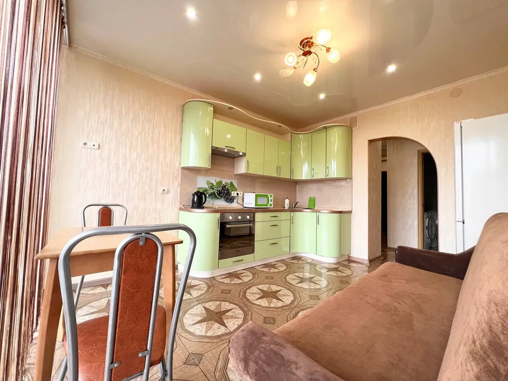 1-комнатная квартира на Площади Мира