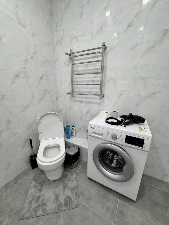 Уютная и новая квартира напротив Алматы Арены