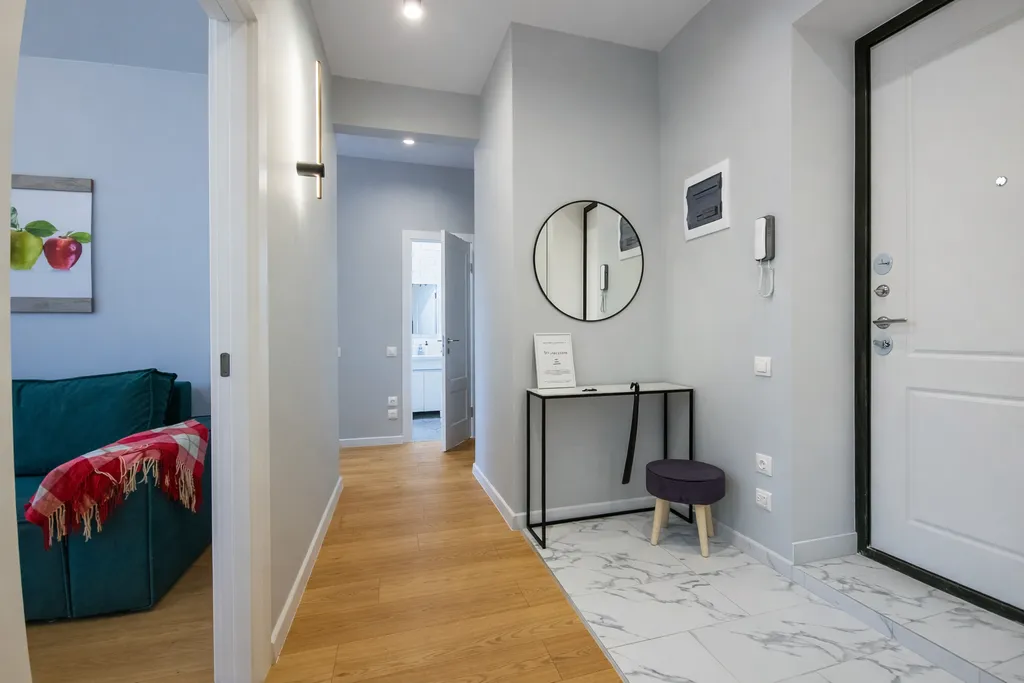 Квартира Квартира GoldenRing-Apartments, двухкомнатный люкс с балконом, центр города — Ярославль