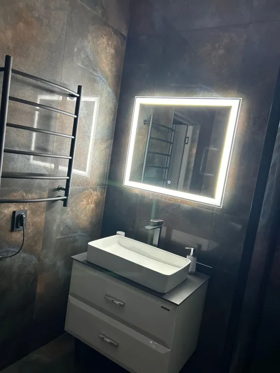 Дом с бассейном