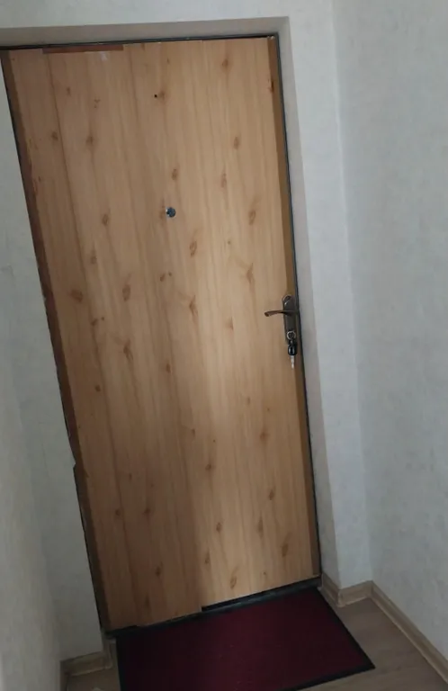 Однокомнатная квартира возле Ледового дворца. Рядом район ЗВТ.