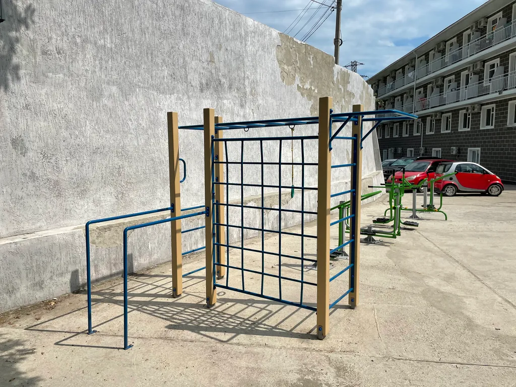 Уютный комфортабельный апартамент с балконо в 3 минутах пешком до моря