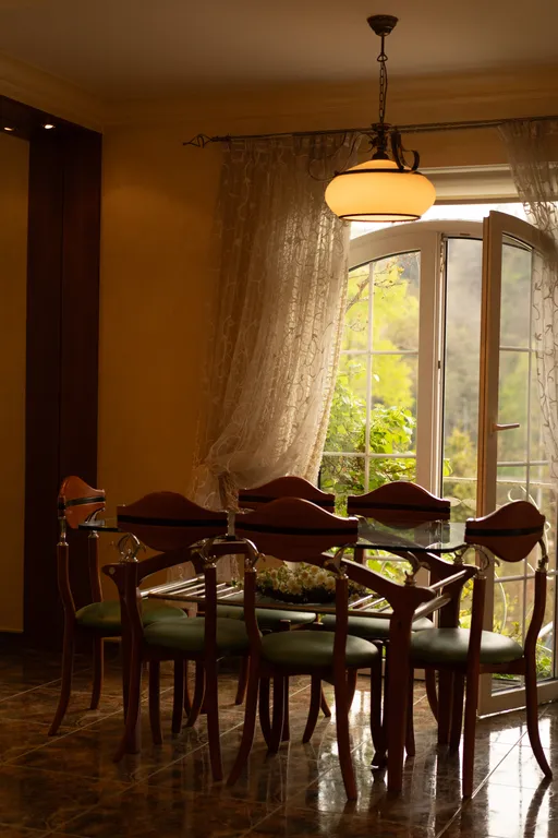 Особняк на берегу Тихого озера