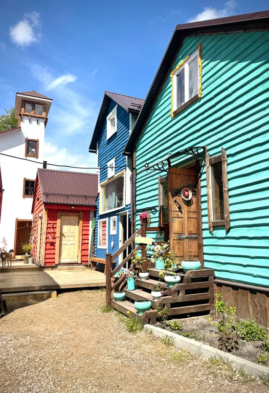 Просторный, уютный деревянный дом в центре города, возле реки и озера