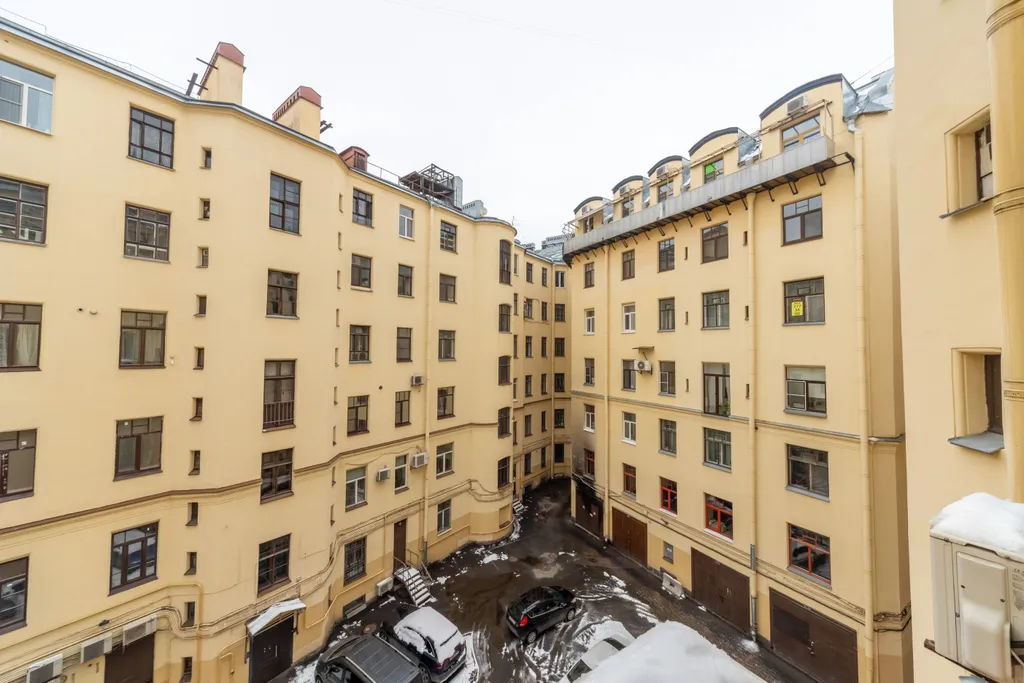 Апартамент на Петроградской стороне