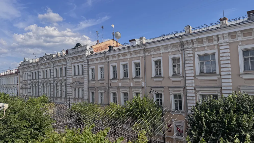 Атмосферная квартира с французским балконом в историческом центре