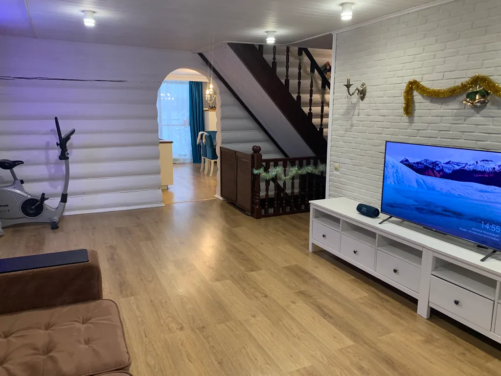 Большой стильный дом с панорамой на сосновый бор в 15км от НН с баней