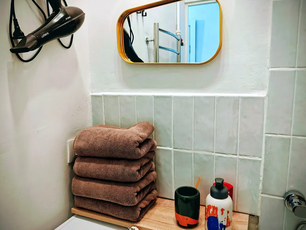 Обновленная двушка в центре