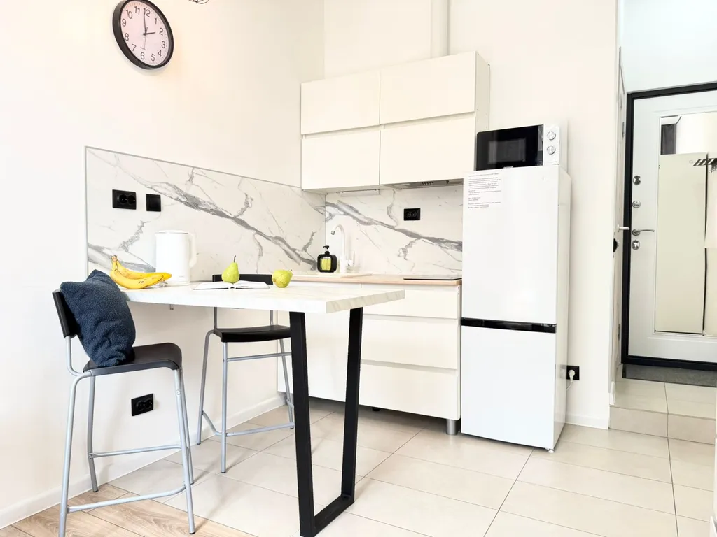 Студия с дизайнерским ремонтом