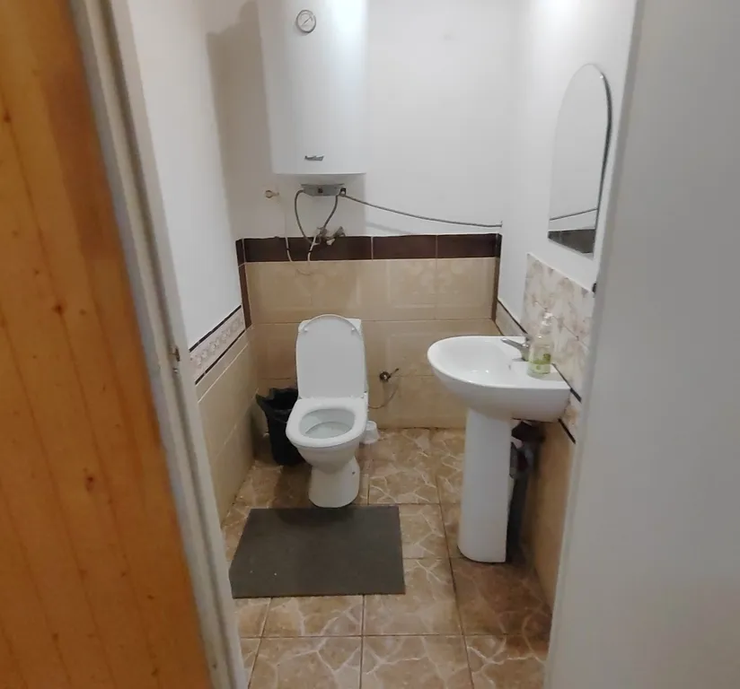 Коттедж возле горячих источников до 25 человек