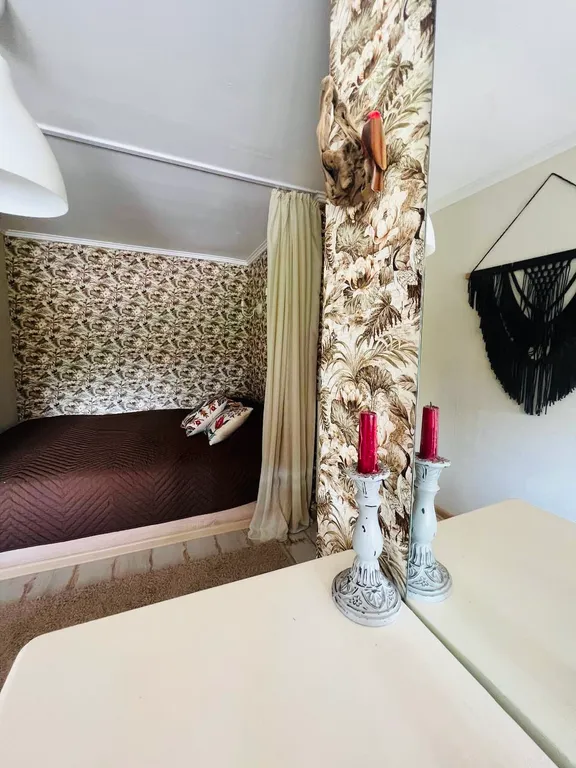 Уютная студия с выходом в сад