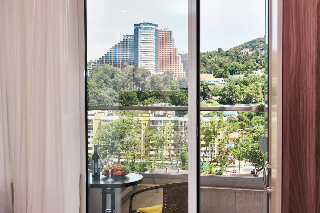 Студия в ЖК Каравелла Португалии с потрясающим видом на горы и море