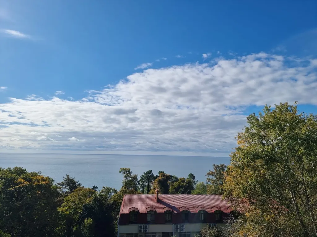 Вилла с открытым бассейном и видом на море