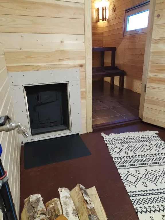 Уютный домик на берегу Ладожского озера с сауной и баней